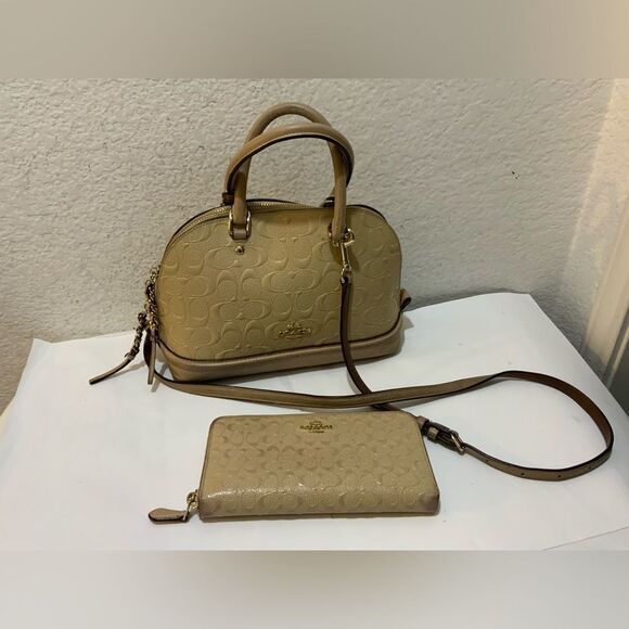 COACH Mini Sierra Satchel & wallet Signature debossed Patent Leather, F55450 - Picture 1 of 9